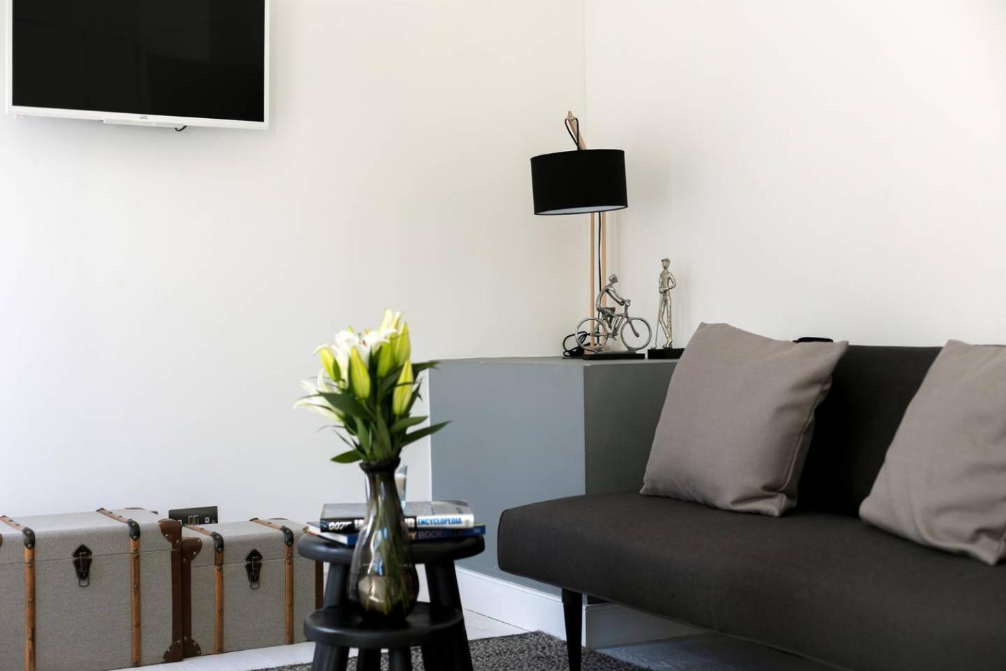 Guestready - West Kensington Home W/Balcony London Kültér fotó